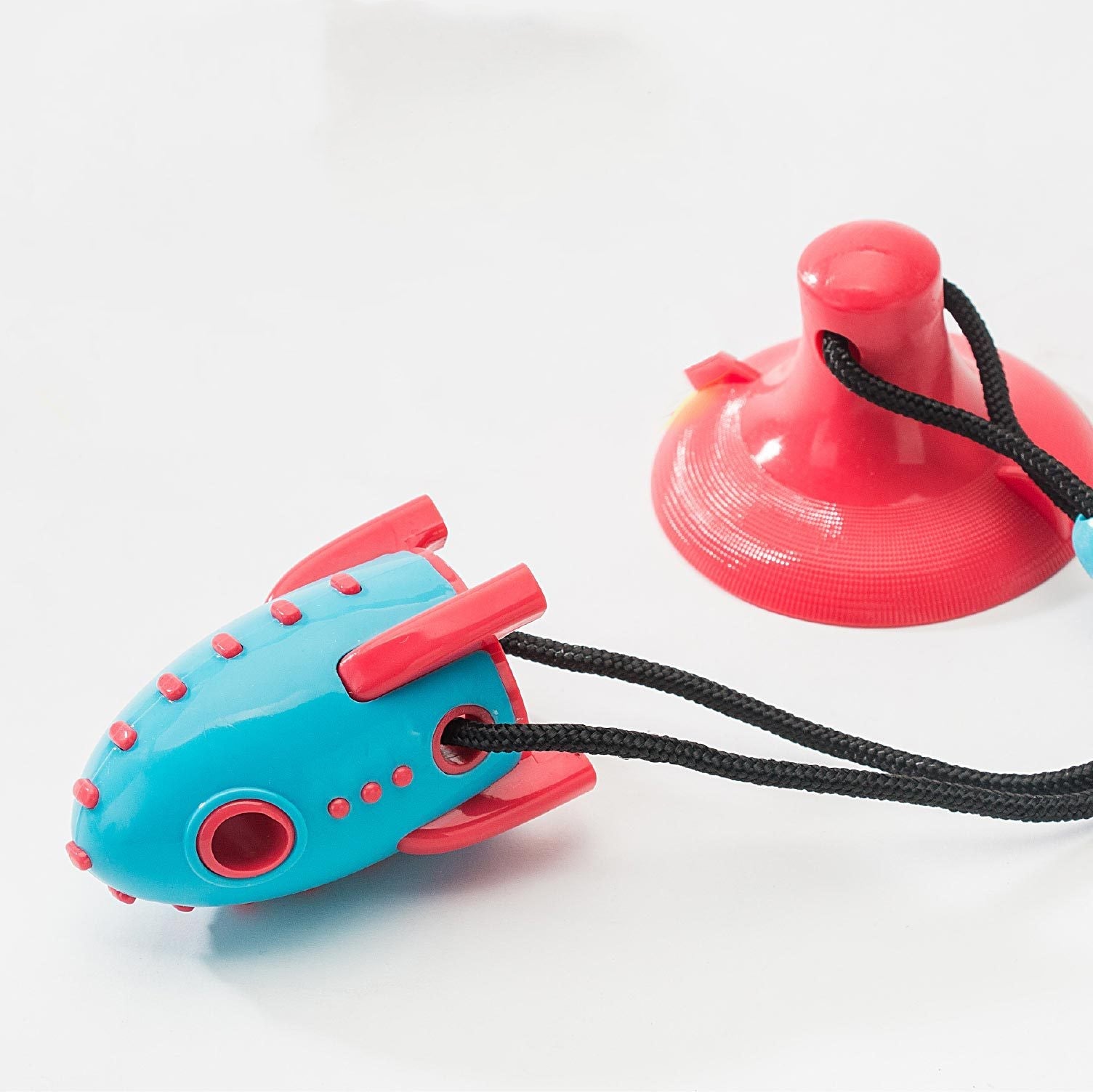 Jouet fusée à mâcher caoutchouc pour chien distributeur friandises